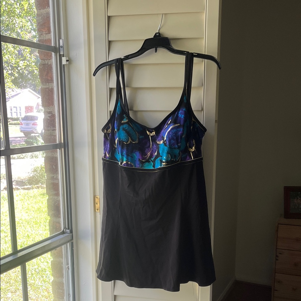 4/$25 SALE VINTAGE Great Lengths Black & Blue One-Piece Swimsuit Skirt SIZE 16